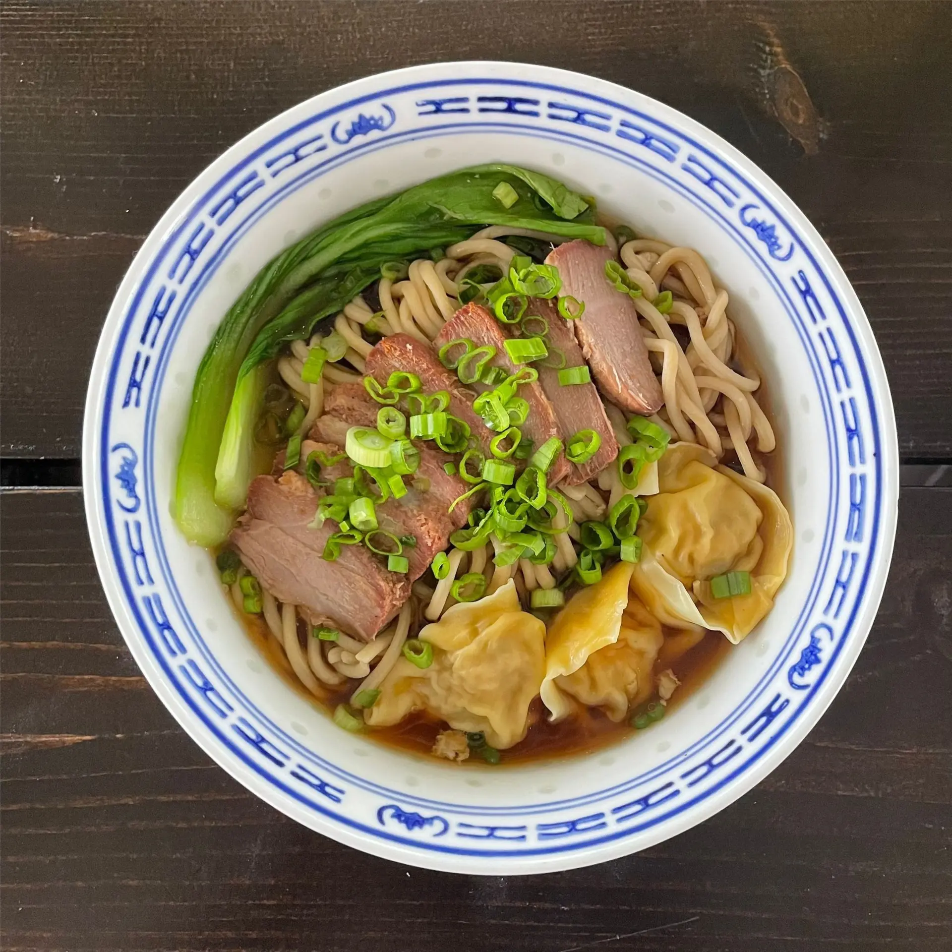 san-si-wu-chinese-restaurant-cayman-Bbq-Pork-Wonton-Noodle-Soup